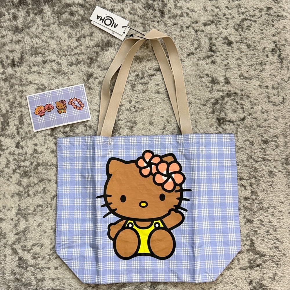 Aloha Collection Hello Kitty Palaka Splash Proof Reversible Tote NWT